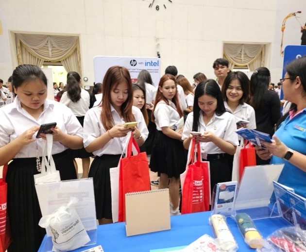 งานปัจฉิมนิเทศ มหาวิทยาลัยเทคโนโลยีราชมงคลธัญบุรี